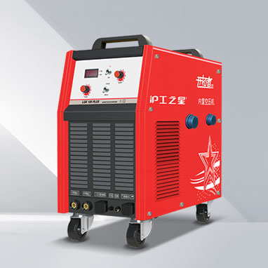 �������и��