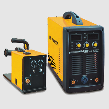 ���ʽ�����������